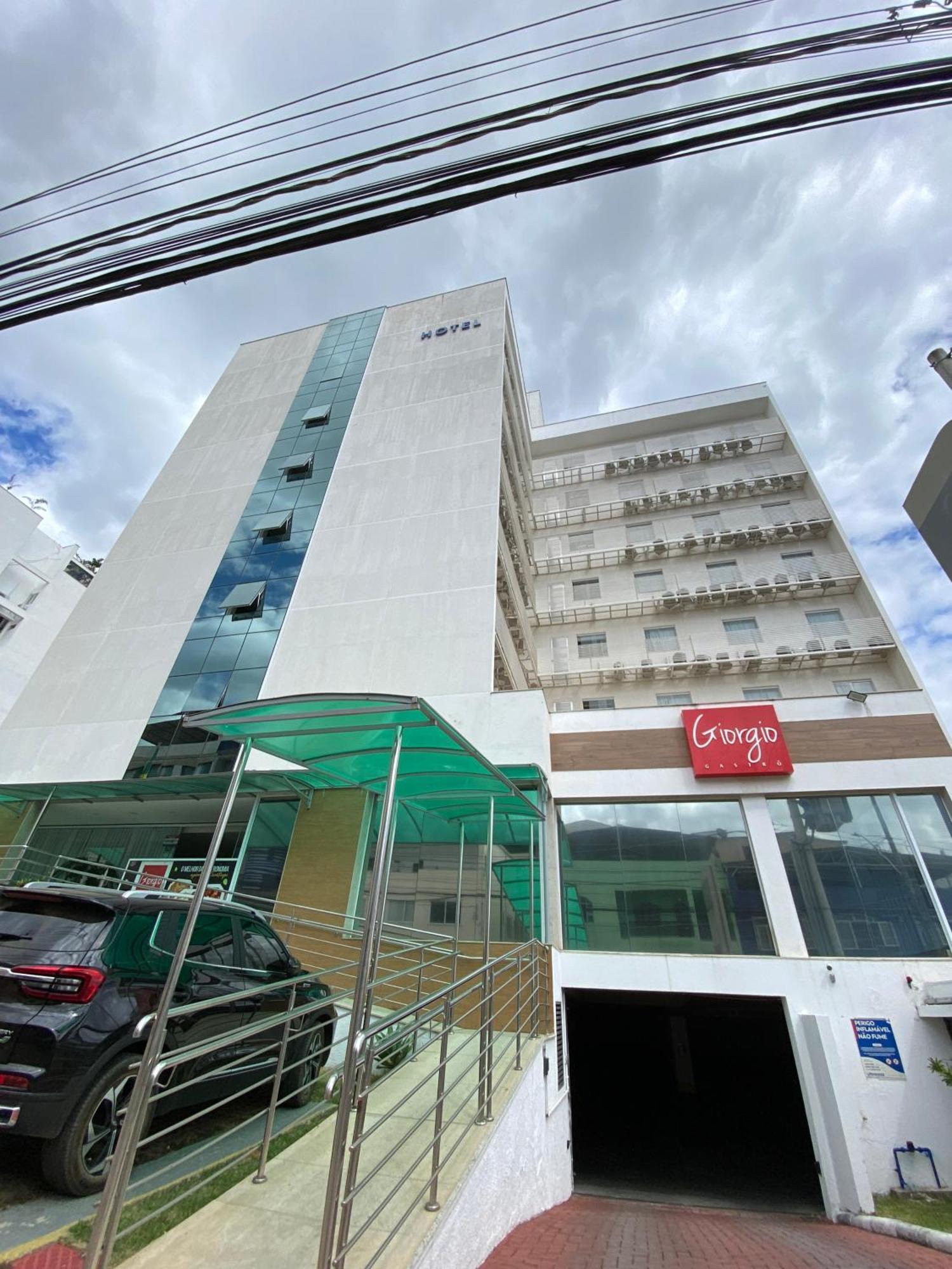 It'S Hotel Caratinga Buitenkant foto